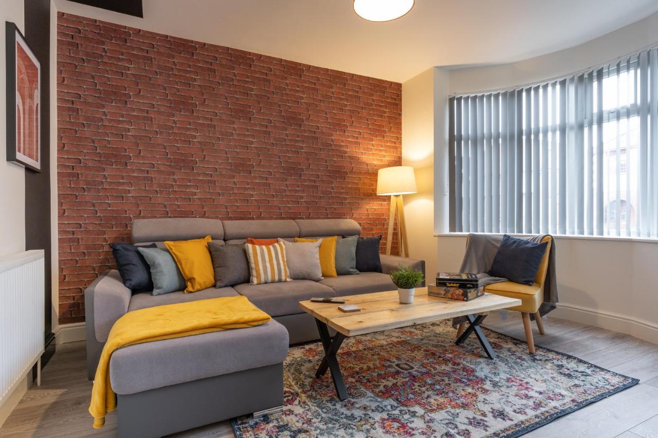 Ferienwohnung Hazel House West Bromwich Exterior foto
